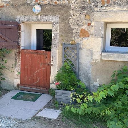 Petit Gite A La Ferme Des Buttons Rosnay  Экстерьер фото
